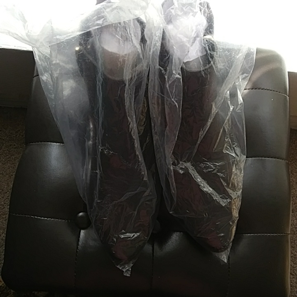 *NWT*The Adrianne Bootie by Comfortview® in  Dark Brown - Picture 3 of 10